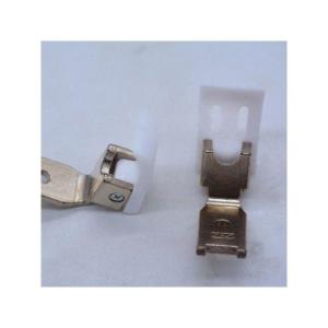 Chân vịt 2 kim 1/4 nhựa cho máy may công nghiệp, chân vịt máy 2 kim, phụ tùng máy may, chân vịt cự ly 1/4, linh kiện thay thế, hỗ trợ may mí và căn mép, lựa chọn gọn nhẹ cho nhu cầu bảo trì cho thợ may và xưởng may